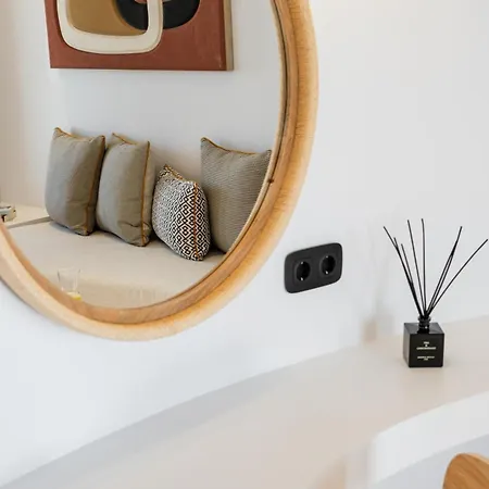 The Lofts Paros Executive Otel