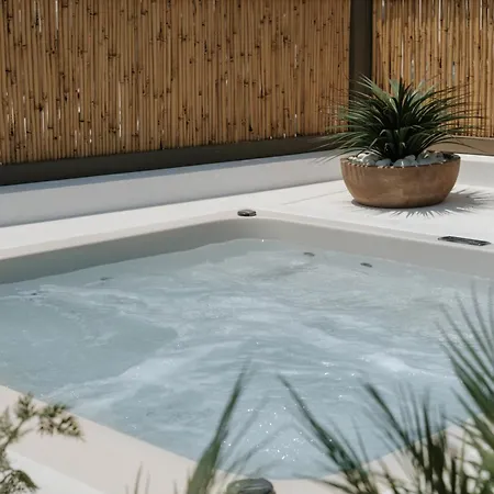 Otel The Lofts Paros Executive *