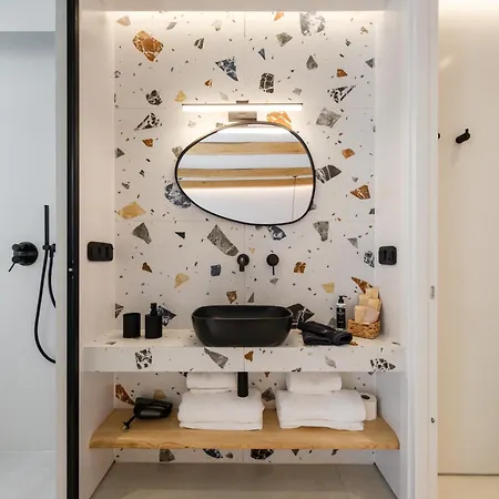 Otel The Lofts Paros Executive