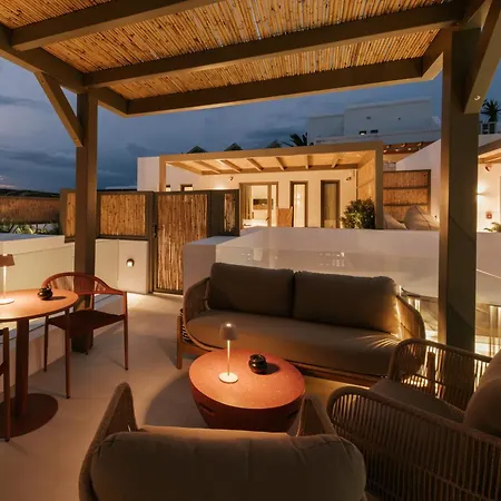 Otel The Lofts Paros Executive *
